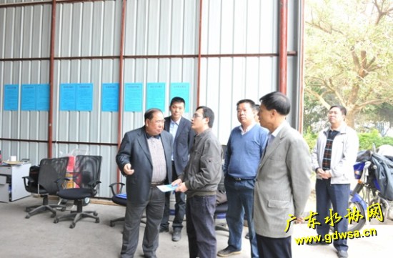 李振东会长视察小榄污水处理项目中试基地