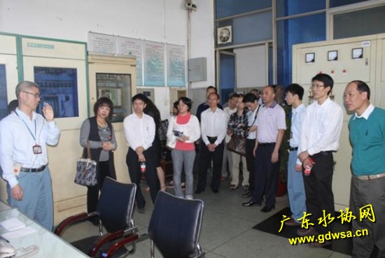 东莞水价听证代表走进供水企业