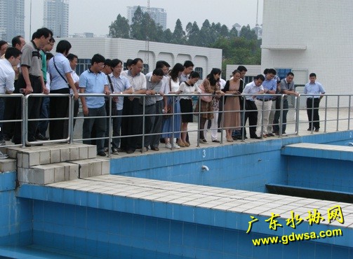 参观江门西江水厂