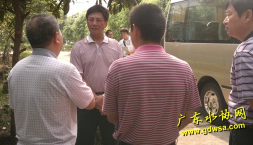 清远市领导到清远水司指导“十八大”期间安全生产工作