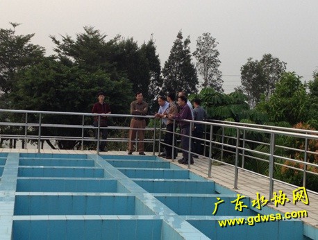 郁南水司林木桂经理一行莅临小榄水务调研交流