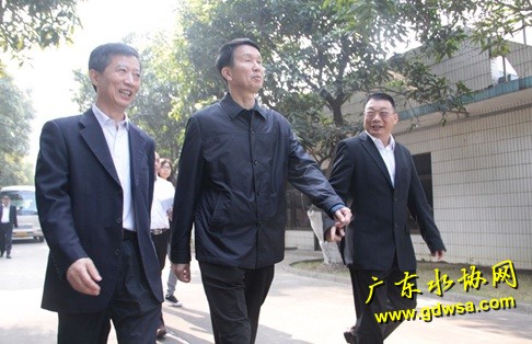 佛山市市长刘悦伦到沙口水厂慰问
