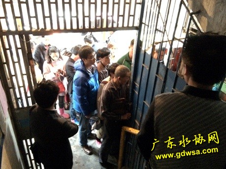 珠海水务：现场驻点追收历史欠费