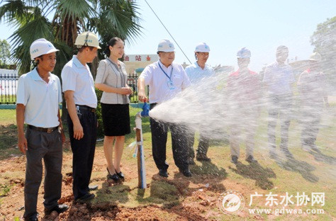 湛江水务集团为驻地部队解决饮水难问题