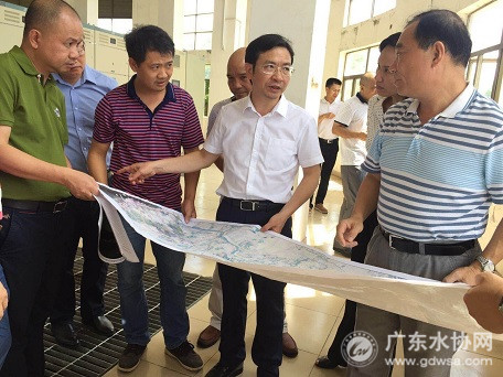 清远市长黄喜忠到清新区饮用水水源地进行督查