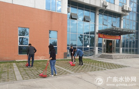 创文进行时，清新太和水司落实“门前三包”制度
